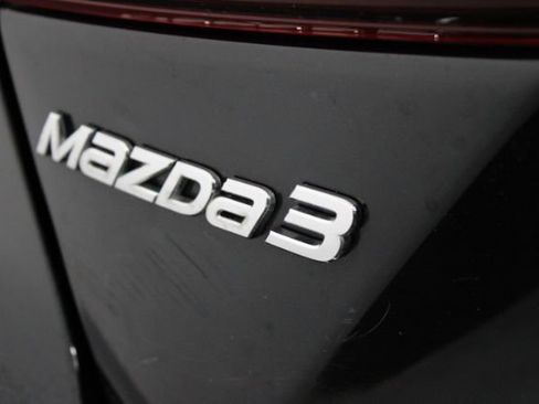 Used 2017 MAZDA MAZDA3 Sport w/ Preferred Equipment Package image 7