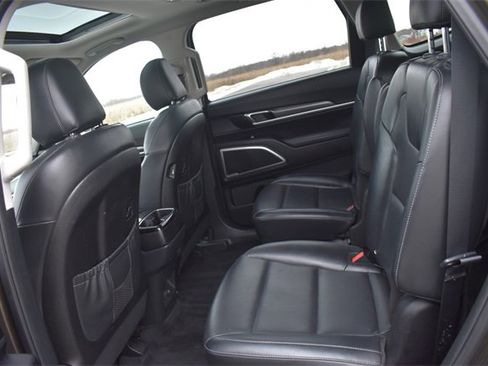 Used 2020 Kia Telluride S image 20