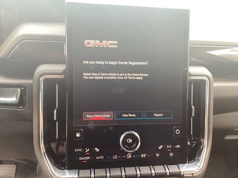 New 2026 GMC Yukon XL Elevation w/ LPO, Elevation Black Package RWD image 26