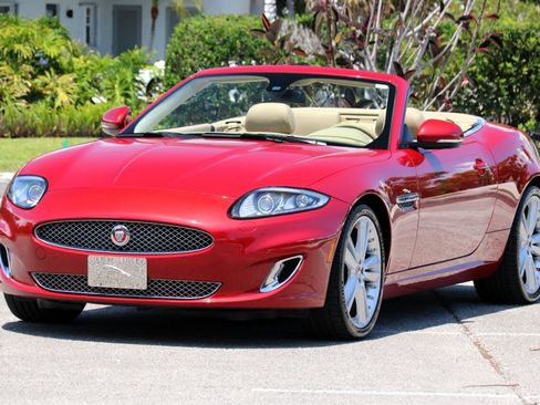 Used 2014 Jaguar XK Convertible RWD image 10
