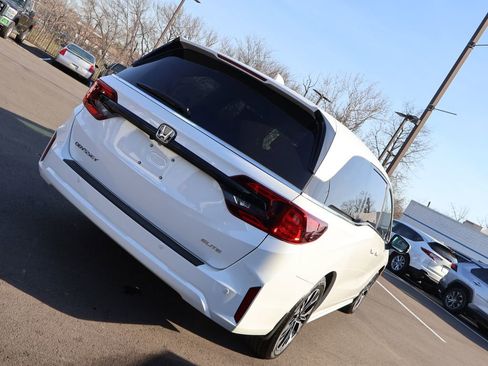Certified 2026 Honda Odyssey Elite image 7