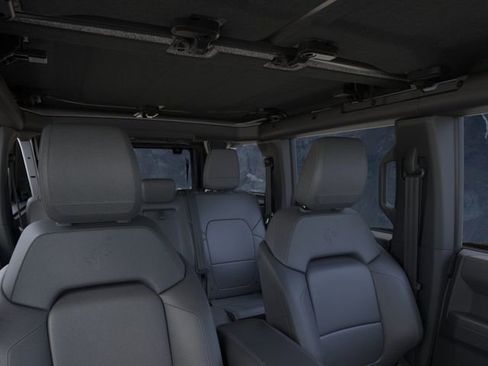 New 2026 Ford Bronco Outer Banks AWD/4WD image 12