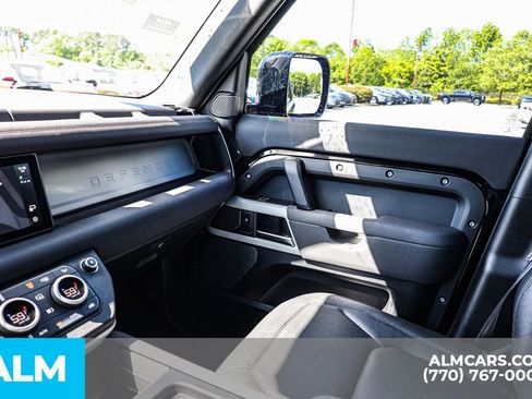 Used 2023 Land Rover Defender 110 S AWD/4WD image 46