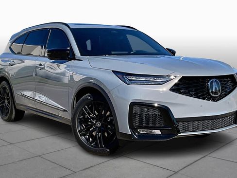 Used 2025 Acura MDX A-Spec image 2
