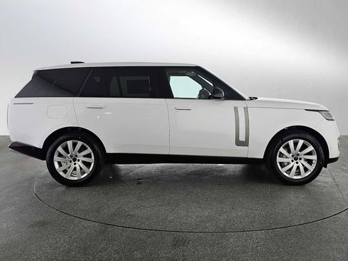 New 2026 Land Rover Range Rover Long Wheelbase SE AWD/4WD image 6