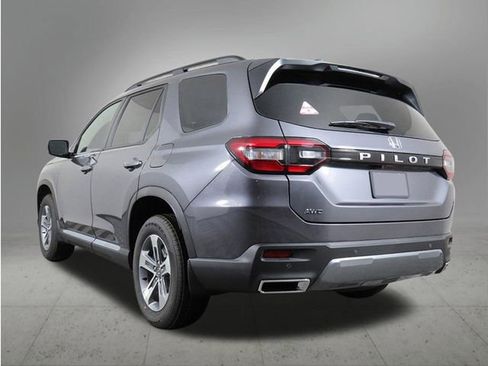 New 2026 Honda Pilot EX-L image 3