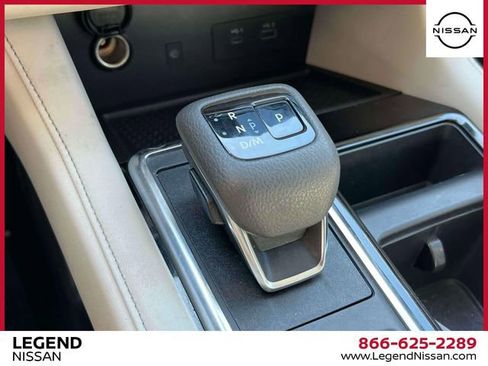 Used 2023 Nissan Pathfinder SL image 29