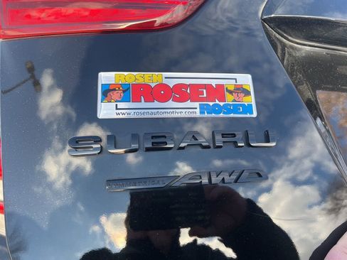 Used 2022 Subaru Crosstrek 2.0i Premium image 32