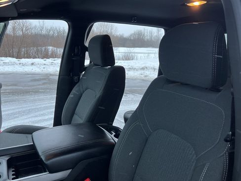 Used 2022 RAM 1500 Big Horn image 17