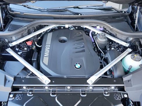 New 2026 BMW X5 xDrive40i w/ M Sport Package image 22