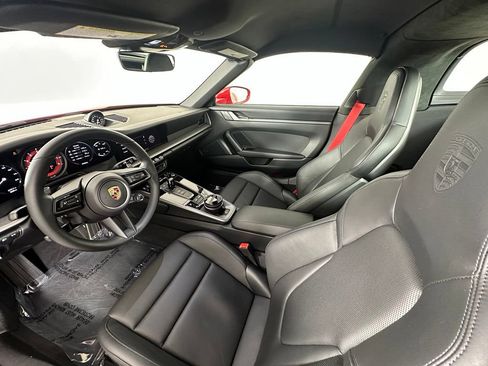 Used 2024 Porsche 911 Targa 4 AWD/4WD image 4