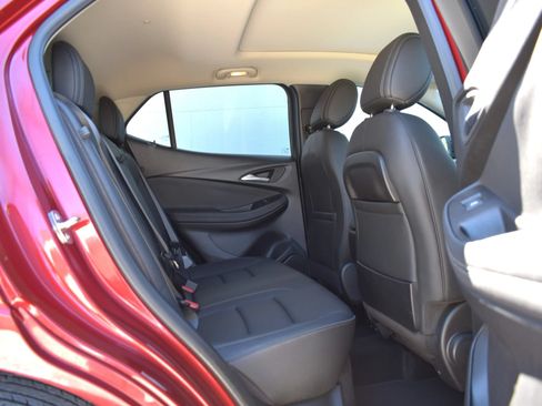 Used 2020 Buick Encore GX Essence w/ Experience Buick Package AWD/4WD image 51