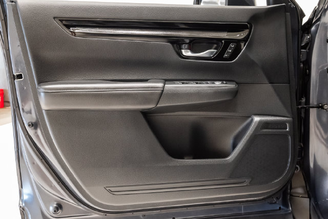 Used 2025 Honda CR-V EX-L image 11