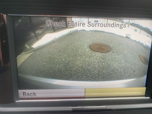 Used 2011 Mercedes-Benz E 350 4MATIC Sedan image 16