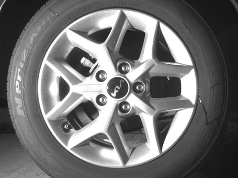 Used 2025 Kia Soul LX w/ LX Technology Package FWD image 15