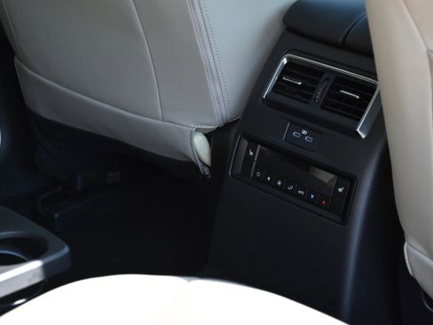 Used 2026 MAZDA CX-90 3.3 Turbo w/ Premium Sport Pkg AWD/4WD image 25