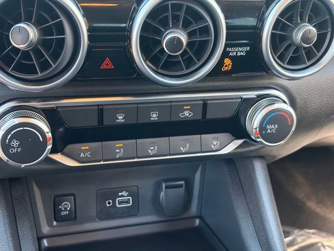 Used 2025 Nissan Sentra S FWD image 23