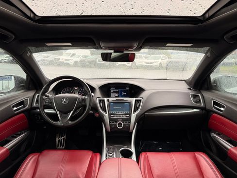 Used 2018 Acura TLX V6 w/ Technology & A-SPEC Pkg FWD image 32