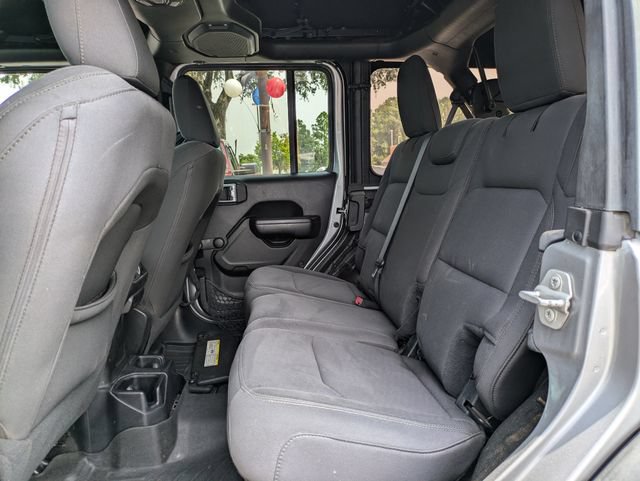 Used 2020 Jeep Wrangler Unlimited Sport AWD/4WD image 15