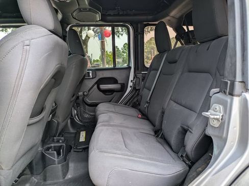 Used 2020 Jeep Wrangler Unlimited Sport AWD/4WD image 15