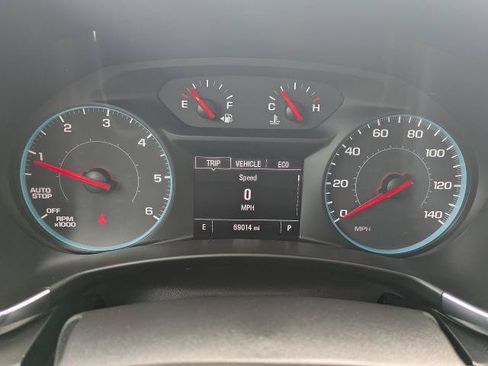 Used 2018 Chevrolet Equinox LT w/ LPO, Floor Liner Package AWD/4WD image 26