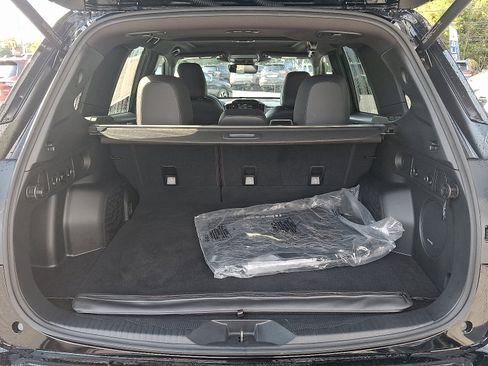 Certified 2025 Subaru Forester Sport image 28