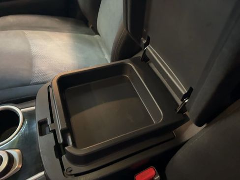 Used 2016 Nissan Pathfinder SV w/ Trailer Tow Package image 39