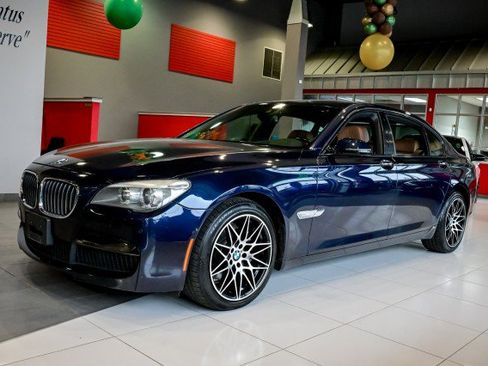 Used 2015 BMW 740Li xDrive image 45
