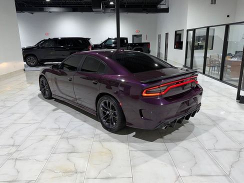 Used 2022 Dodge Charger Scat Pack RWD image 10
