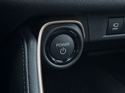 Certified 2025 Toyota Grand Highlander AWD Hybrid image 30