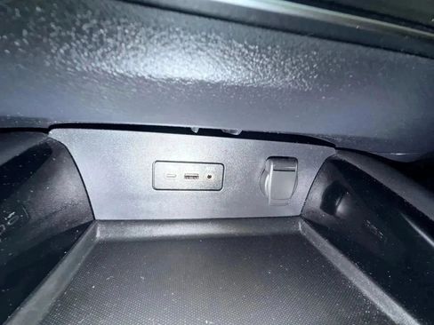 Used 2023 Nissan Altima 2.5 SR FWD image 13