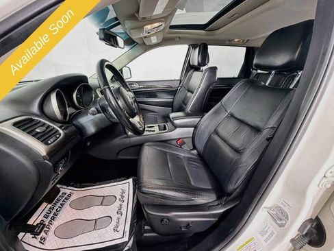 Used 2012 Jeep Grand Cherokee Laredo AWD/4WD image 19