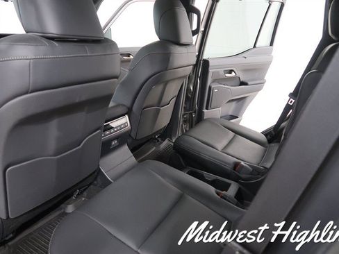 Used 2024 Lexus GX 550 w/ Accessory Package (2T) AWD/4WD image 34