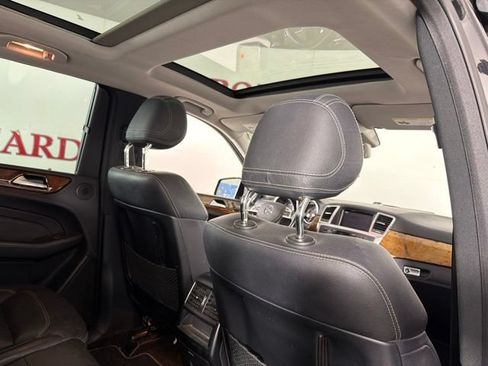 Used 2014 Mercedes-Benz ML 550 4MATIC image 19