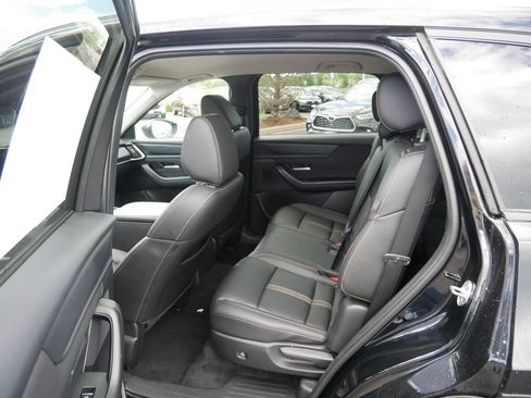 Used 2025 MAZDA CX-90 3.3 Turbo w/ Select Package AWD/4WD image 11