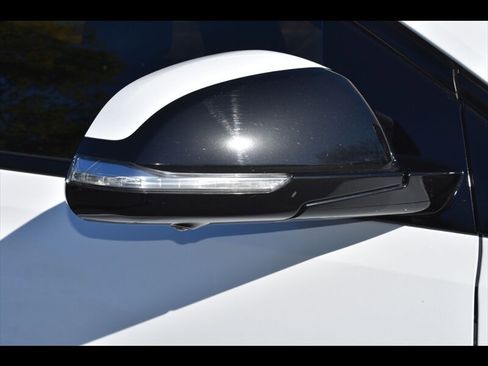 Used 2023 Chevrolet Bolt EUV Premier w/ Sun & Sound Package image 56