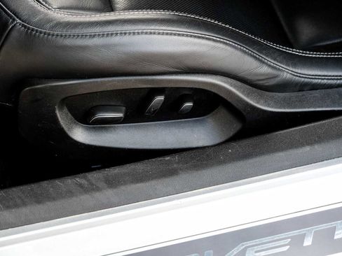 Used 2018 Chevrolet Corvette Stingray Coupe w/ 3LT Preferred Equipment Group image 35