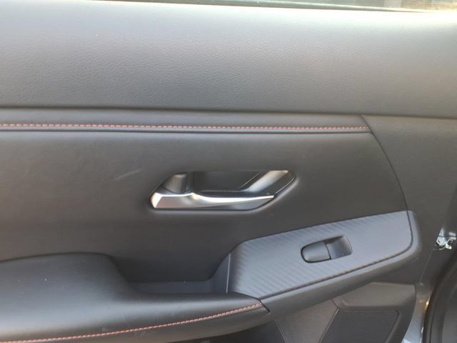 Used 2024 Nissan Sentra SR FWD image 6