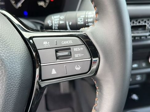 Used 2026 Honda HR-V Sport image 12