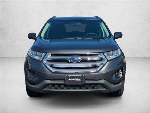 Used 2017 Ford Edge SE FWD image 2