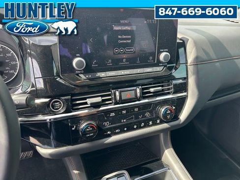 Used 2025 Nissan Pathfinder Rock Creek AWD/4WD image 23
