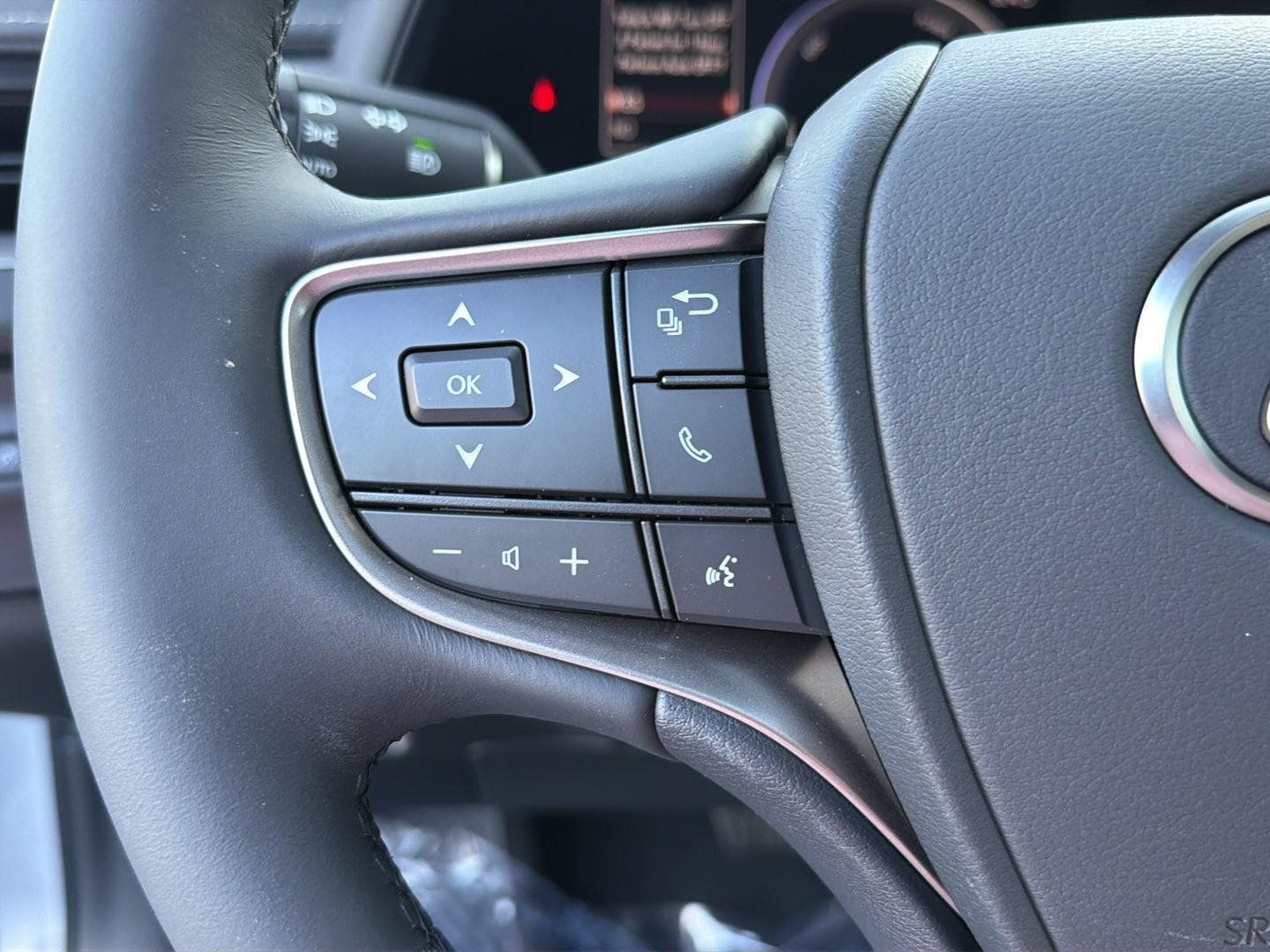 New 2026 Lexus UX 300h FWD w/ Accessory Package (Z2) image 20