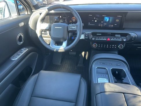 New 2026 Hyundai Palisade Calligraphy FWD image 17