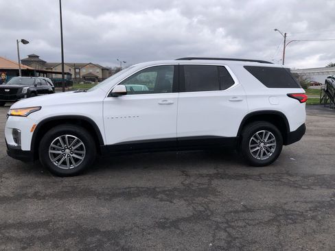 Used 2023 Chevrolet Traverse LT w/ LPO, Floor Liner Package image 11