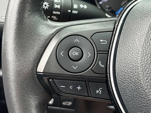Used 2021 Toyota RAV4 XLE w/ Convenience Package AWD/4WD image 21