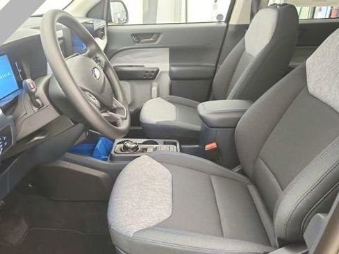 New 2026 Ford Maverick XLT AWD/4WD image 10