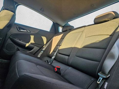 Used 2024 Chevrolet Malibu LT image 17