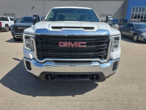 Used 2022 GMC Sierra 3500 Pro w/ Convenience Package AWD/4WD image 2