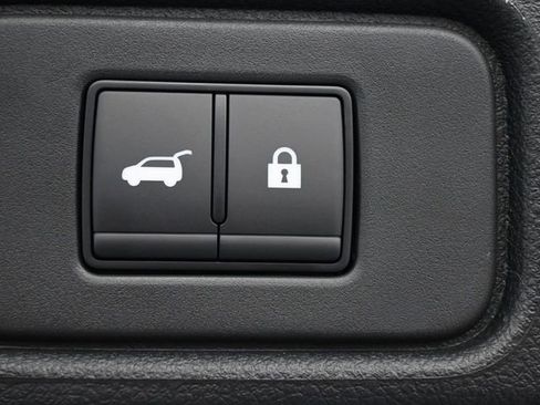 New 2026 Nissan Pathfinder SL w/ SL Premium Package image 25