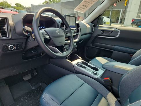 Certified 2023 Ford Bronco Sport Outer Banks w/ Tech Package AWD/4WD image 21